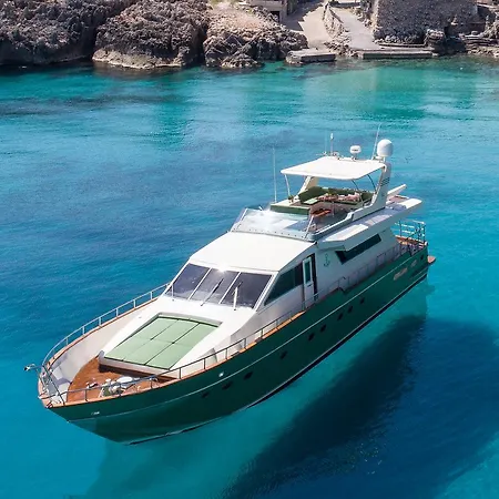 Luxury Yacht Alexandros Botel *