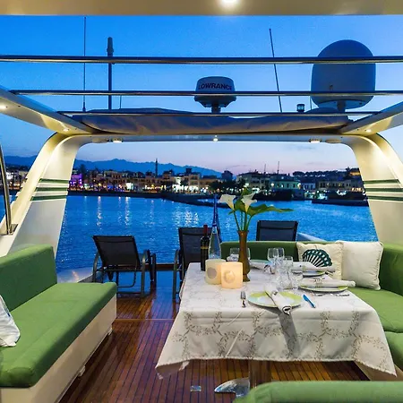 Luxury Yacht Alexandros *